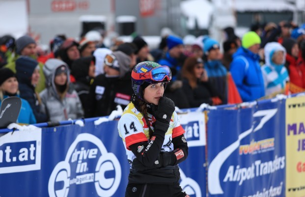 Nach anhaltenden Verletzungsproblemen beendet Cheyenne Loch ihre Karriere. © FIS Snowboard