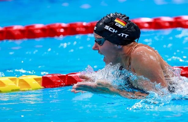 Verena Schott sichert sich im Schwimmen die Bronze-Medaille. © Binh Truong / DBS