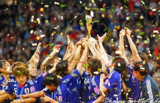 Japan wird 2011 Weltmeister im Frauenfußball. © Marion Kehren / Kapix Sportfoto